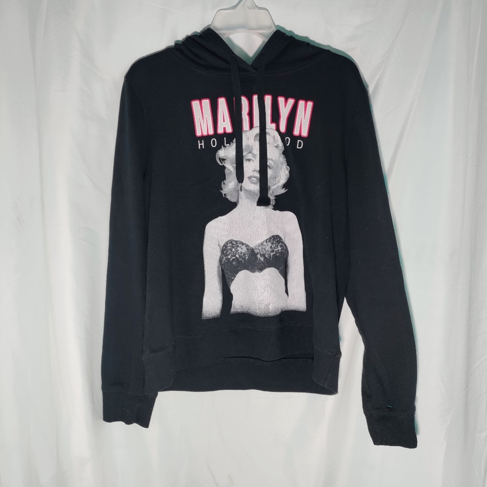 Marilyn monroe hoodie